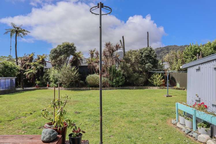 23 Nelson Quay Cobden_19