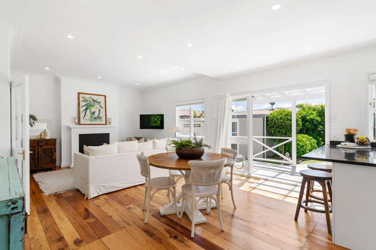 69 Moana Avenue One Tree Hill_1