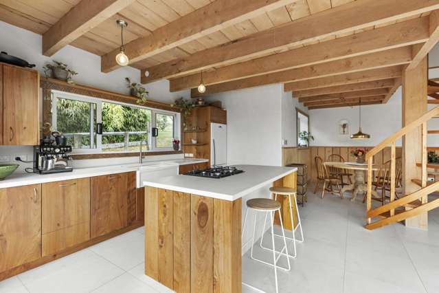 6 Robert Street Raglan_3