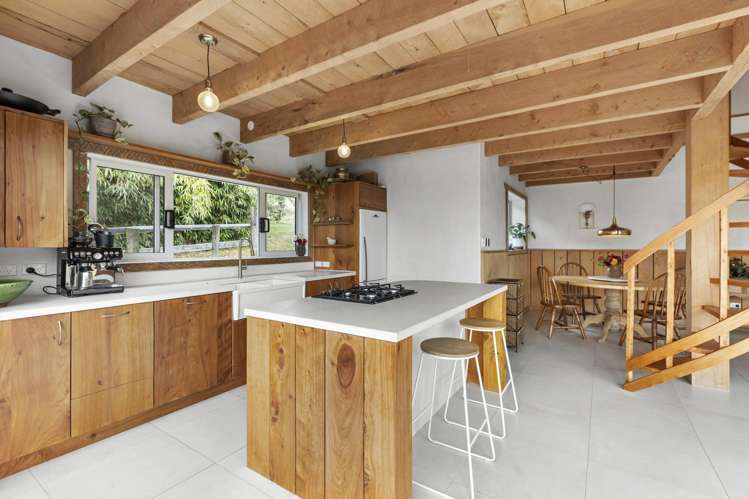 6 Robert Street Raglan_3