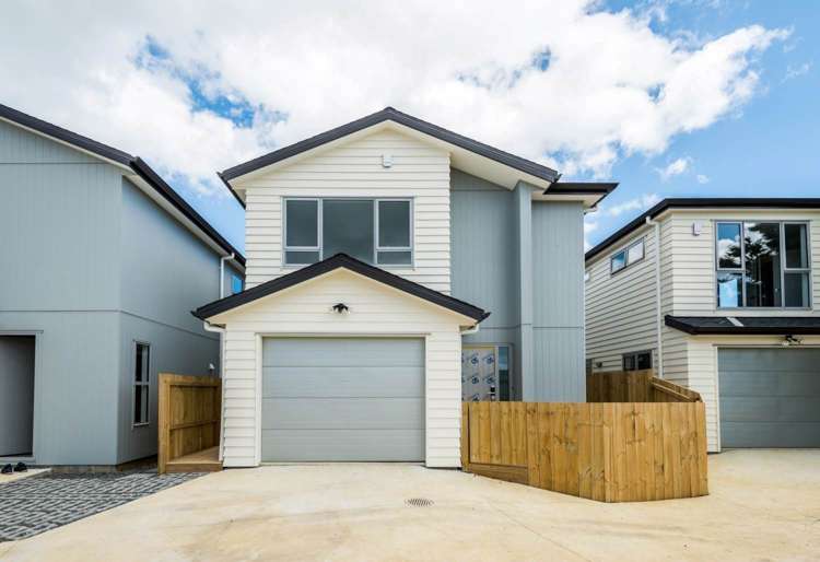 29B Corsair Crescent_0