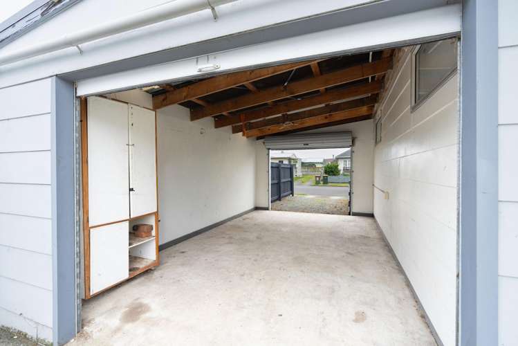 9 Guy Avenue Levin_10