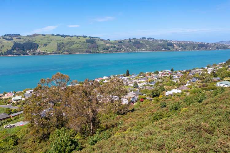 74 Kauri Street Ravensbourne_3