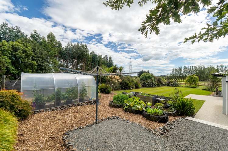 214 Findlay Road Ascot_21