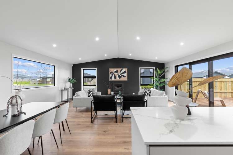 1 Corfu Crescent_2