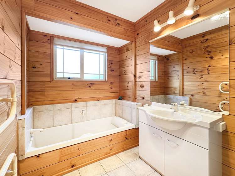 31 Angela Place Kinloch_21