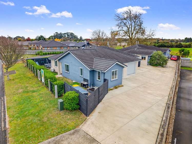 1/39 Saxbys Road Glenview_31