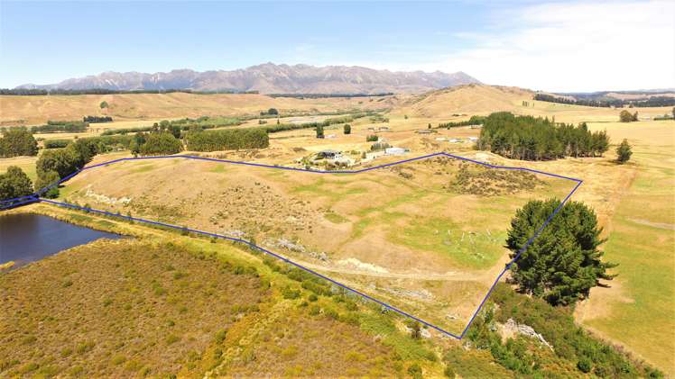1398 Ramparts Road Manapouri_1