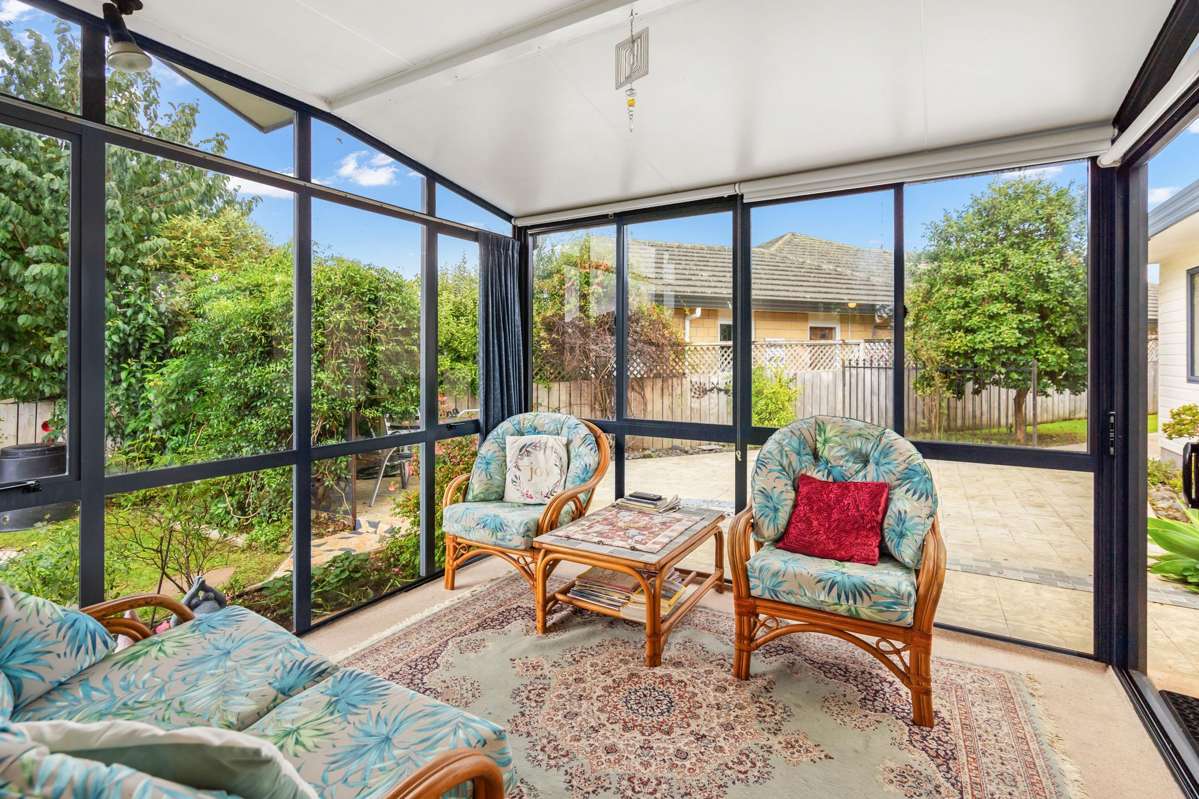 16 Amber Drive_2