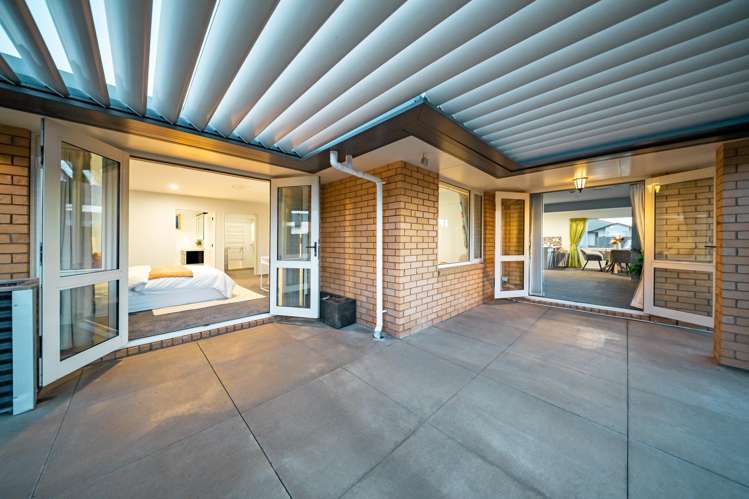 112 Gayhurst Road Dallington_30