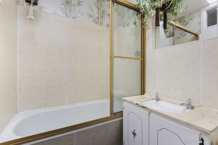 17/4 Claremont Grove Mount Victoria_7