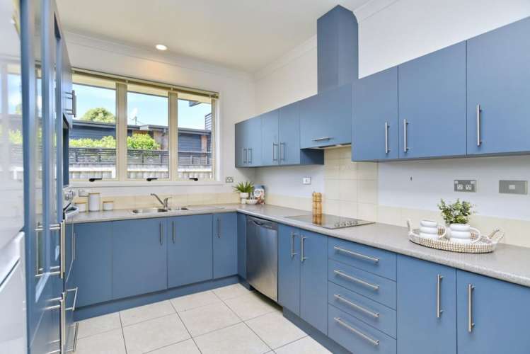 11 Maurice Stanton Place Shirley_12