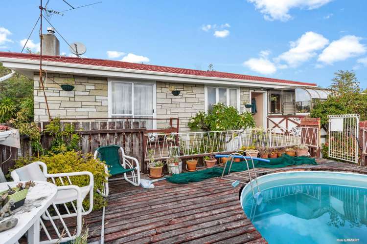 54 Sherwood Avenue Te Atatu South_16