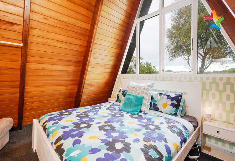 84 Ruru Avenue Otatara_11