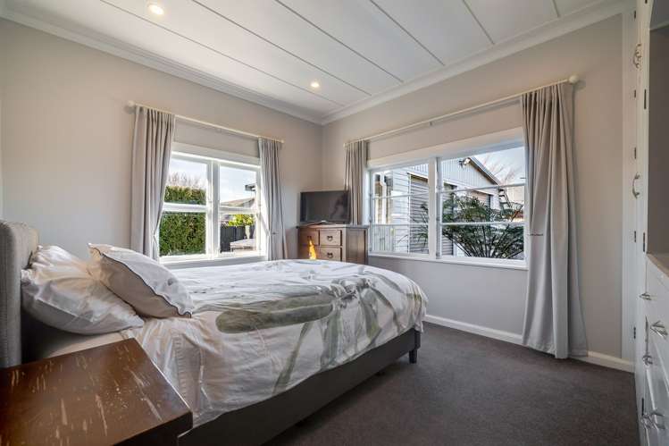 69 Lyndhurst Street Takaro_17