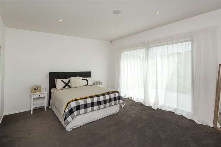 2 Riverside Way Amberley_16