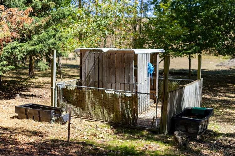 56 Fairbourne Drive Fairhall_24