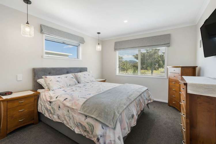 7B Athenree Heights Athenree_25