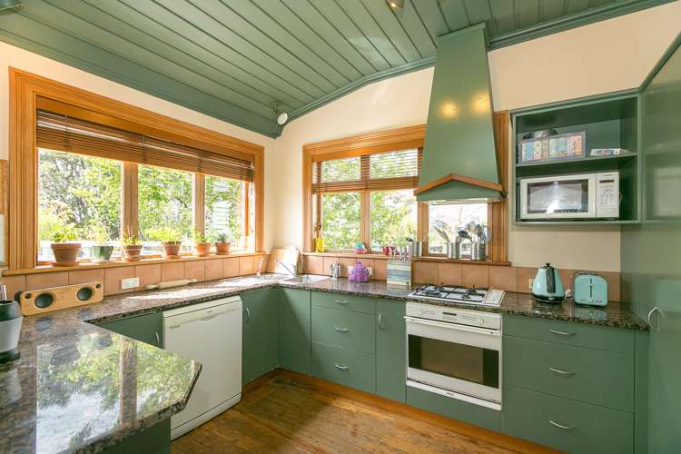 329 Mangorei Road Merrilands_13