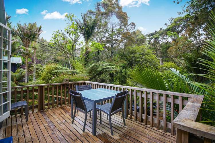16 Mahoe Road Titirangi_1