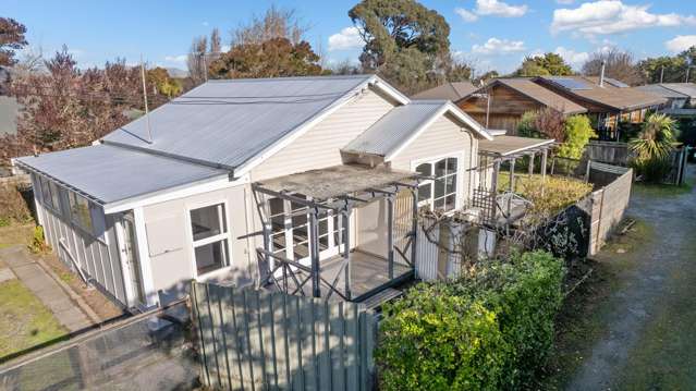 Home & Income or Investment Opportunity