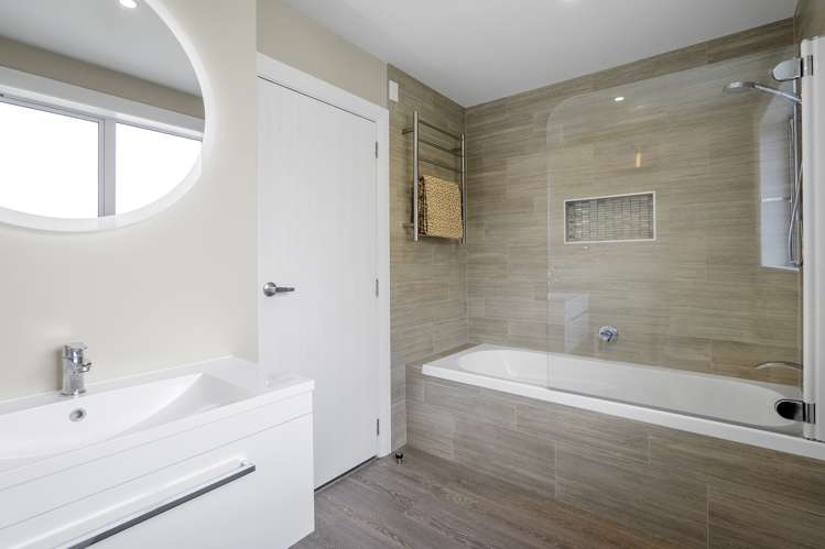 56 Gilberthorpes Road Hei Hei_21