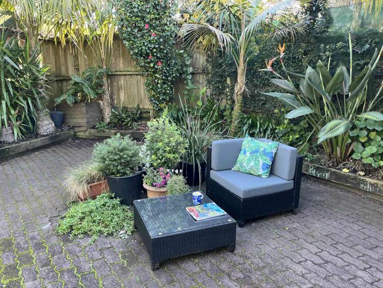 9 Vauxhall Road Devonport_10