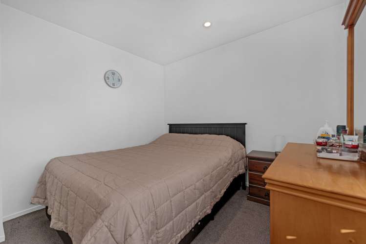 9 Riverglade Parkway Te Atatu South_18