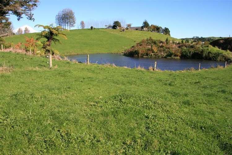 2 Davis Road Inglewood_4