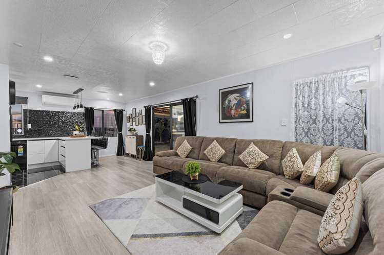 4/22 Barneys Farm Road Clendon Park_4