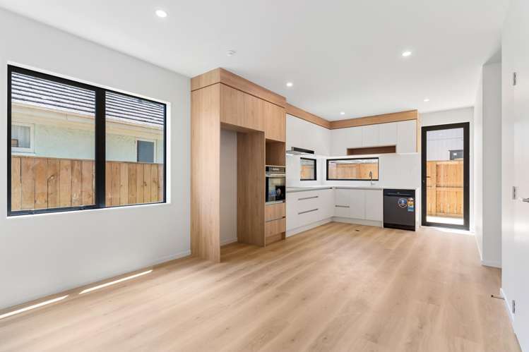 1/17 Henwood Road Mangere East_9