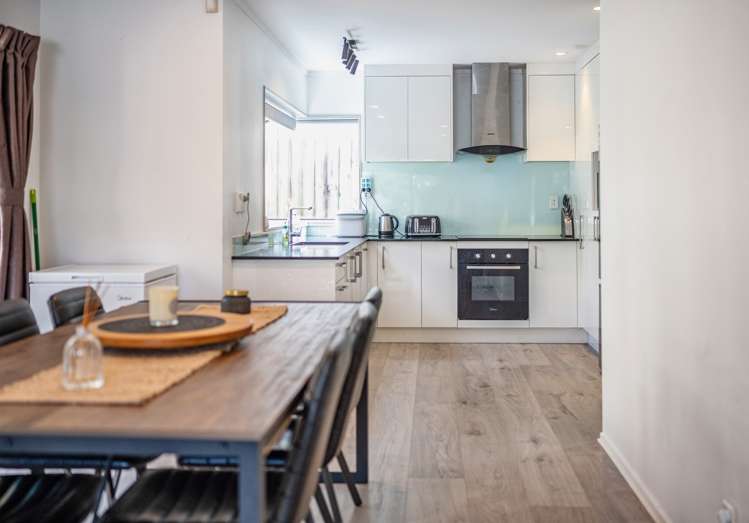 4 Jay Court Botany Downs_7