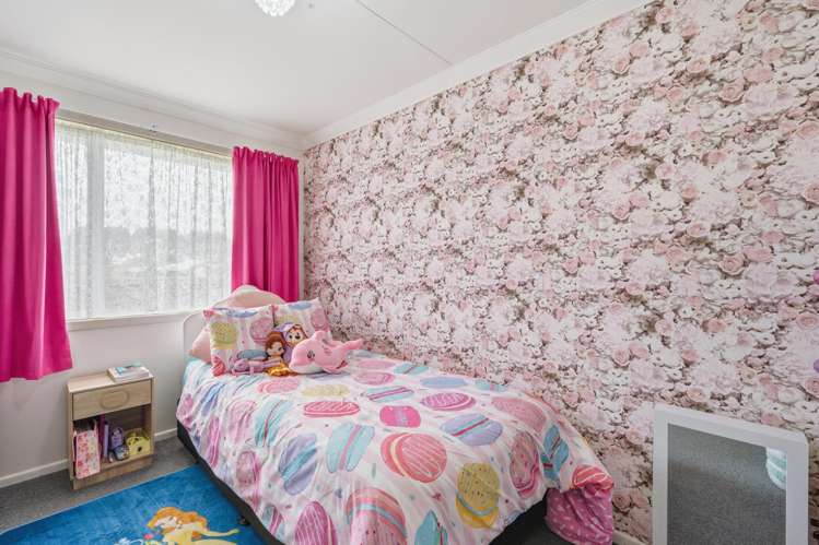 22 Orwell Crescent Newfield_17