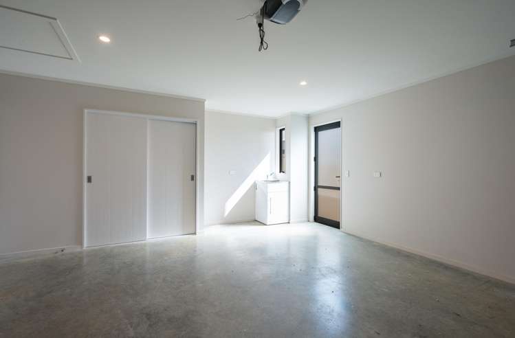 2 Fairmile Road Richmond_13