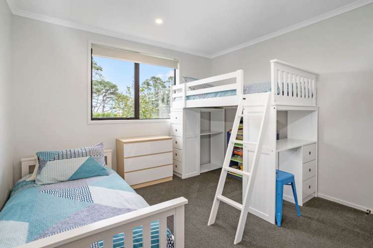 285 Pollok Wharf Road Pollok_14