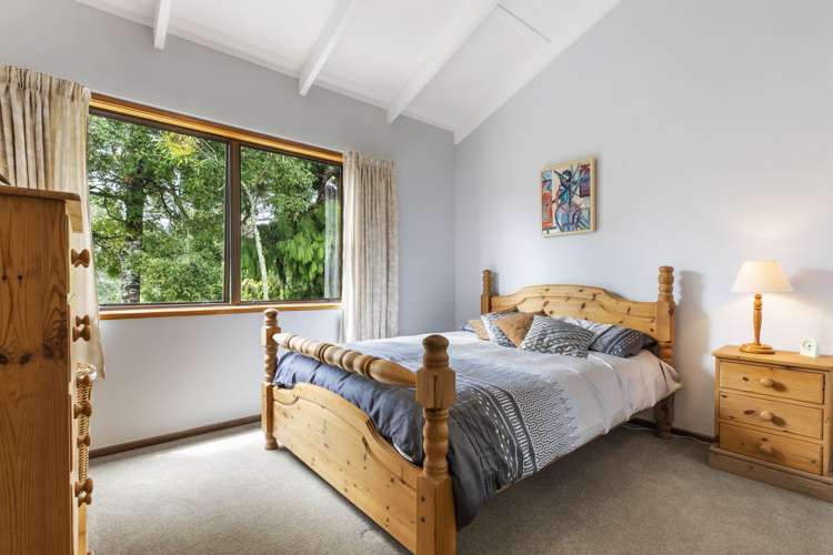 15 Karen Road Laingholm_10