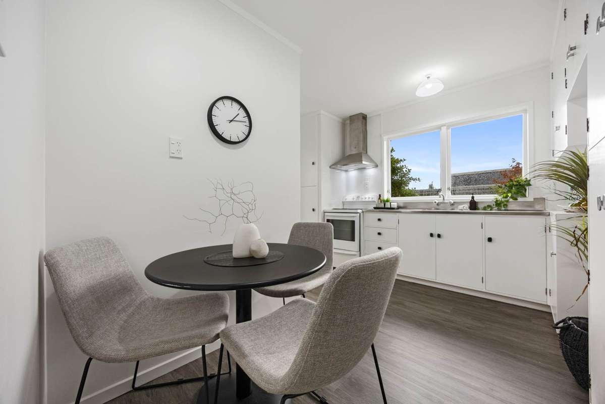 2/49 Littlejohn Street_2