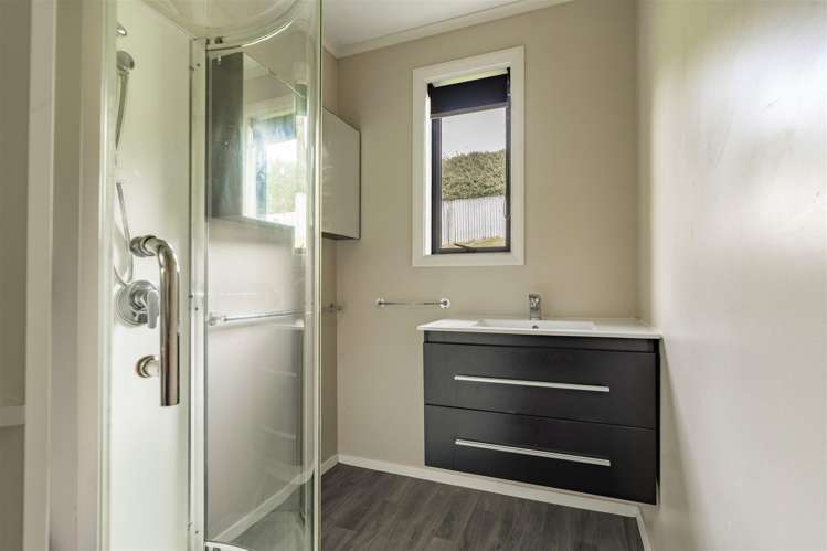 9 Ryrie Street Balclutha_11