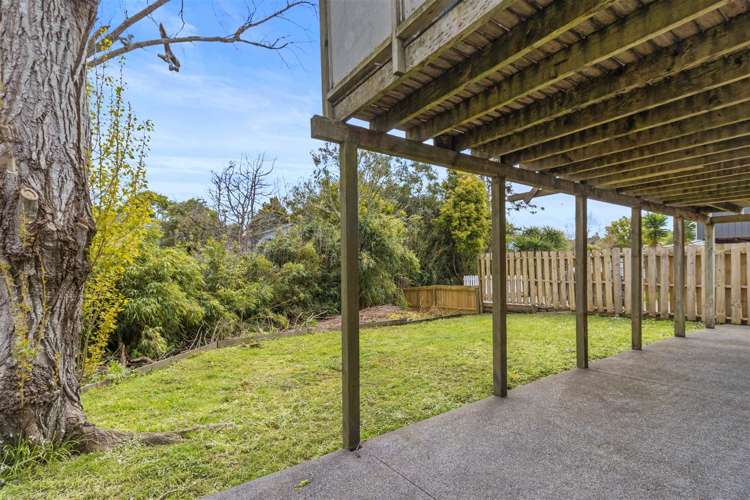 1/27 Woodglen Road Glen Eden_13