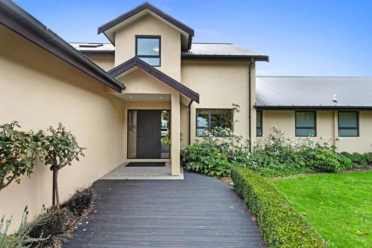 12 Makerikeri Road Loburn_23