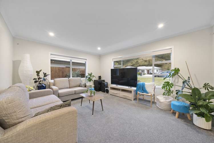 18 Brian Morgan Terrace Wainuiomata_11