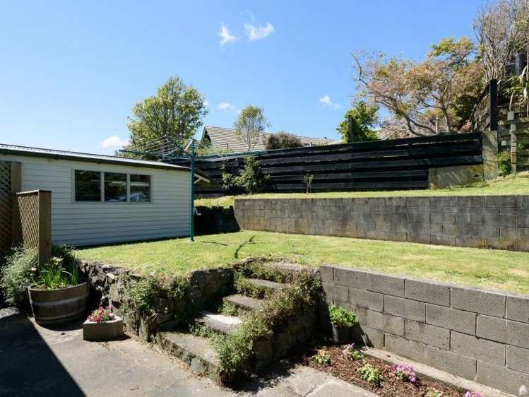 118 Helston Road Paparangi_15