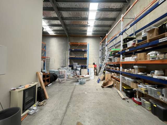 Unit 8, 33 Nga Mahi Road Sockburn_4
