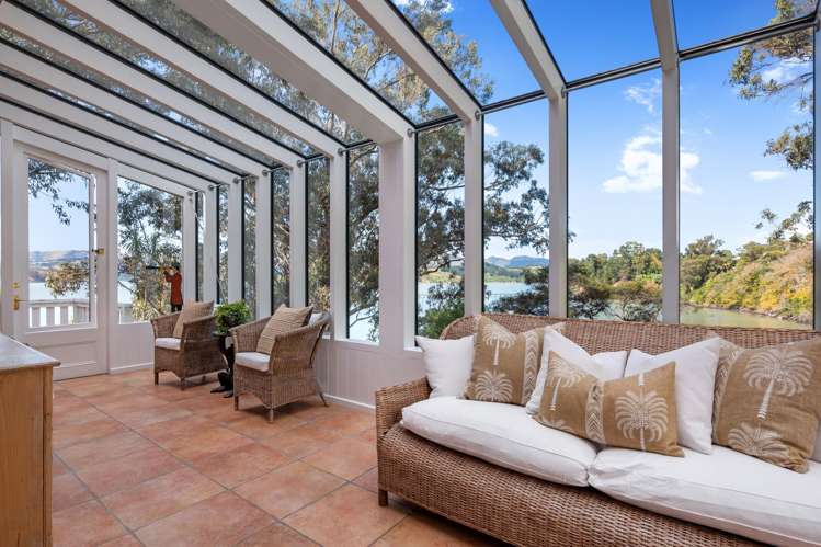 1 Main Road Governors Bay_10