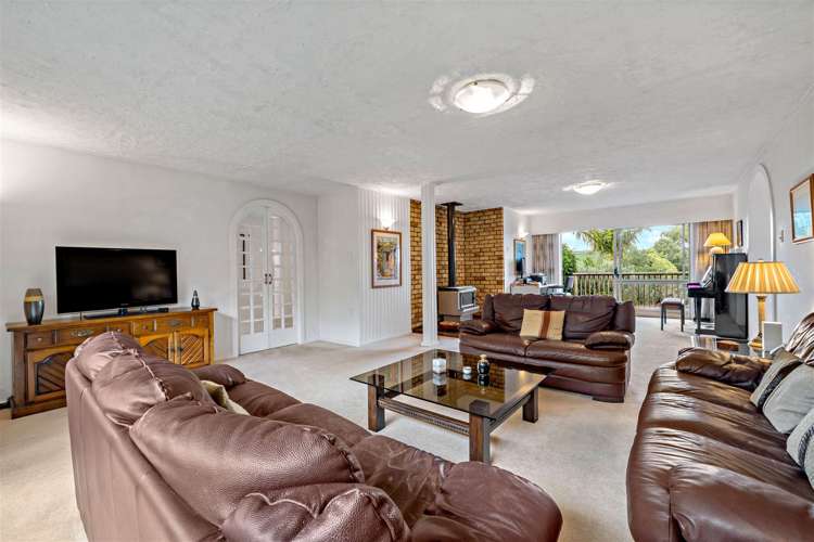 17 Edgerton Road Te Atatu Peninsula_10