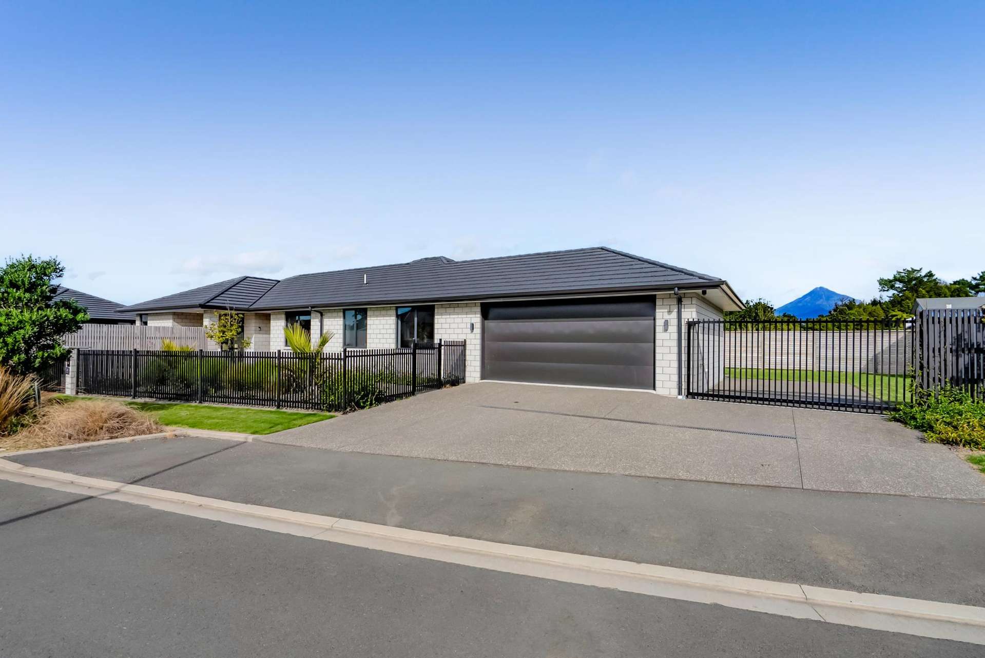 22 Atutahi Street Hurdon_0