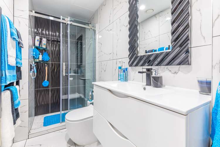 1a/77 Fort Street Auckland Central_7