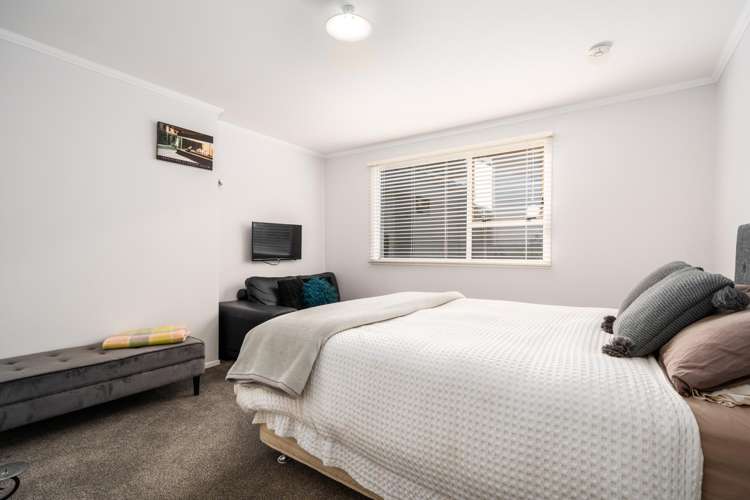 36 Woodman Drive Tawa_19