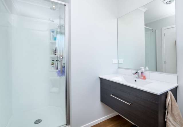 4 Tarata Grove 10754_4