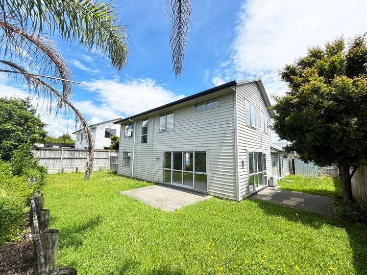 9 Kahawairahi Drive Beachlands_13